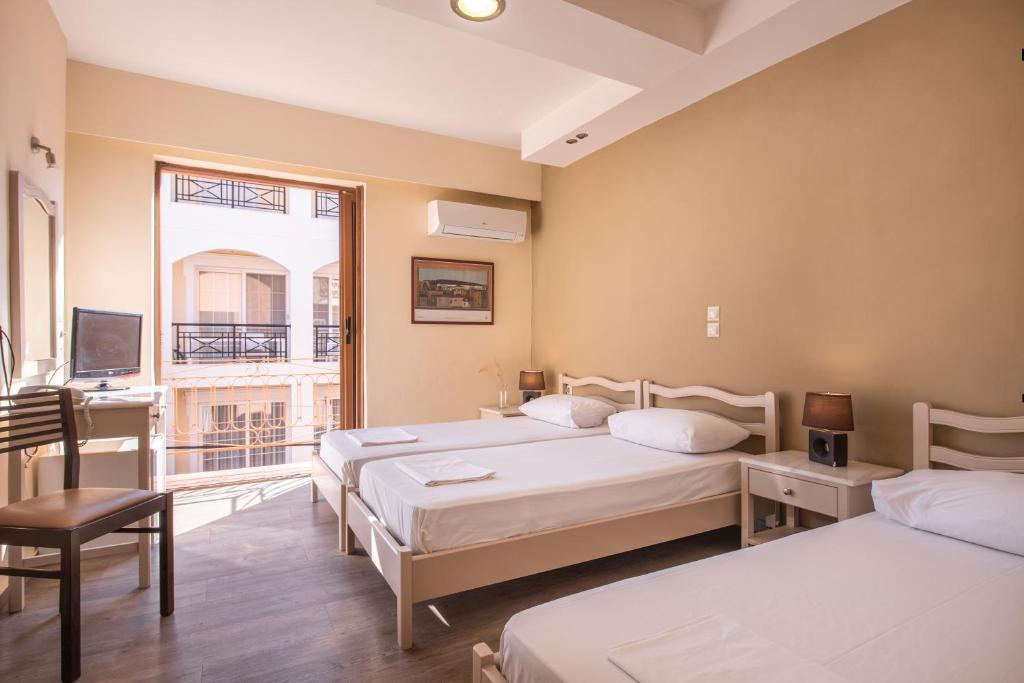 Yria Hotel - Quarto Triplo