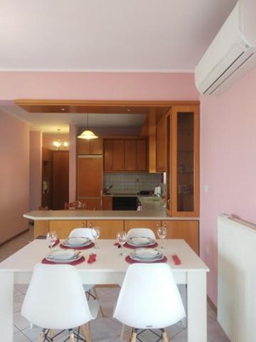 A kitchen or kitchenette at Precious Diamond with view - parking place and superfast WiFi