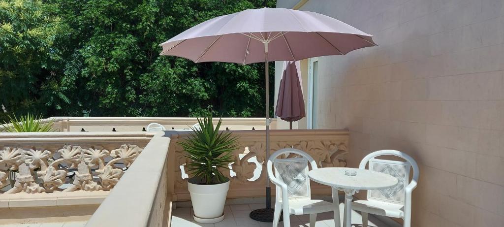 Patio nebo venkovní prostory v ubytování Hotel Noucentista