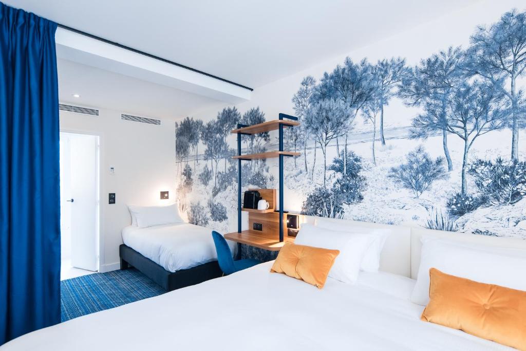 
Superior Triple Room
