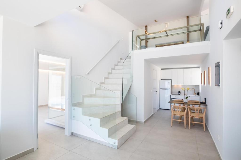 Kuchyň nebo kuchyňský kout v ubytování Aros Luxury Villas