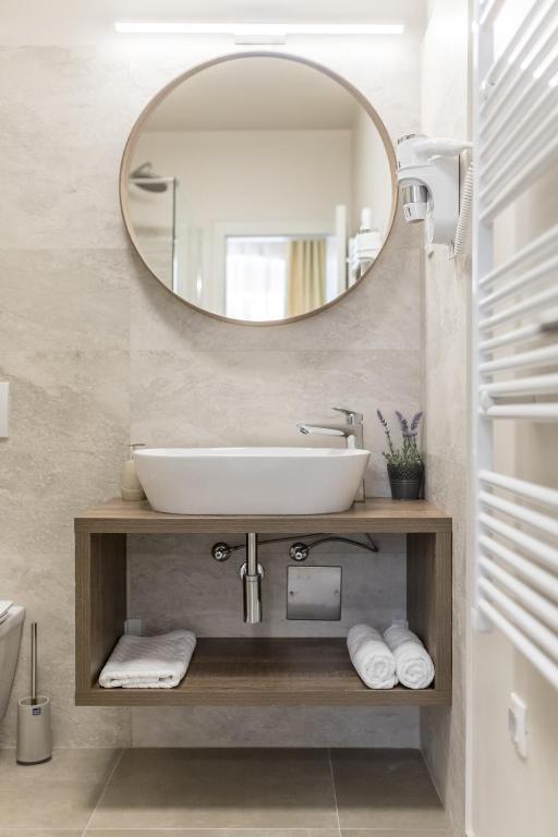 Koupelna v ubytování COR ROOMS