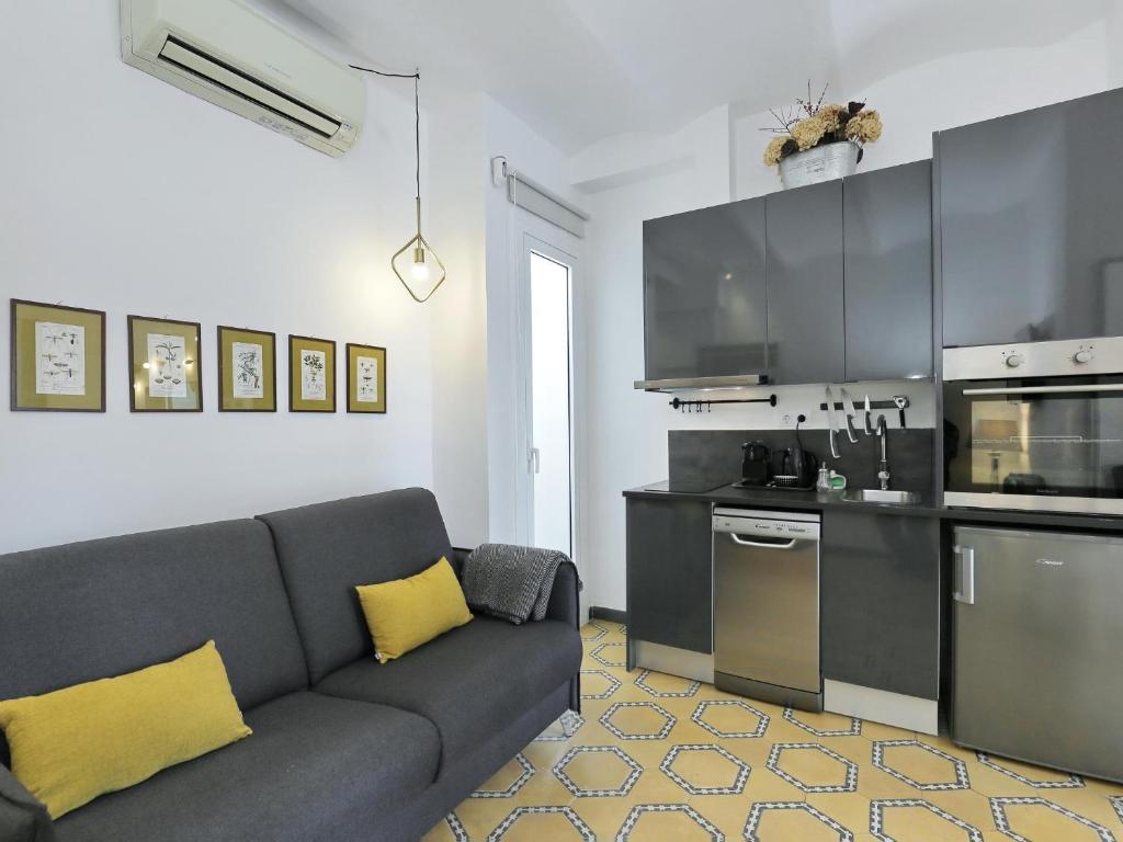 Casa nanit apt b, LHospitalet de Llobregat – Bijgewerkte ...