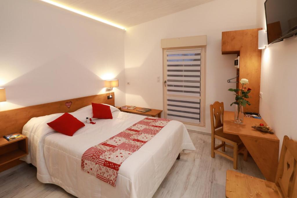 Postel nebo postele na pokoji v ubytování Hotel Restaurant 3 Châteaux