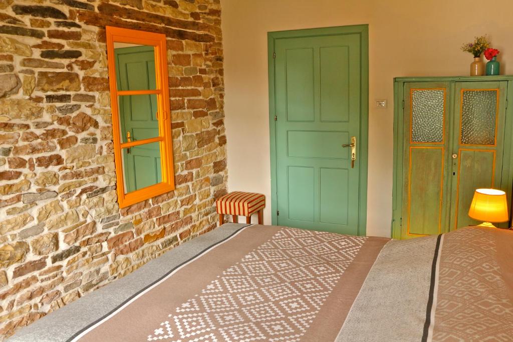 Stone City Hostel - Image 9