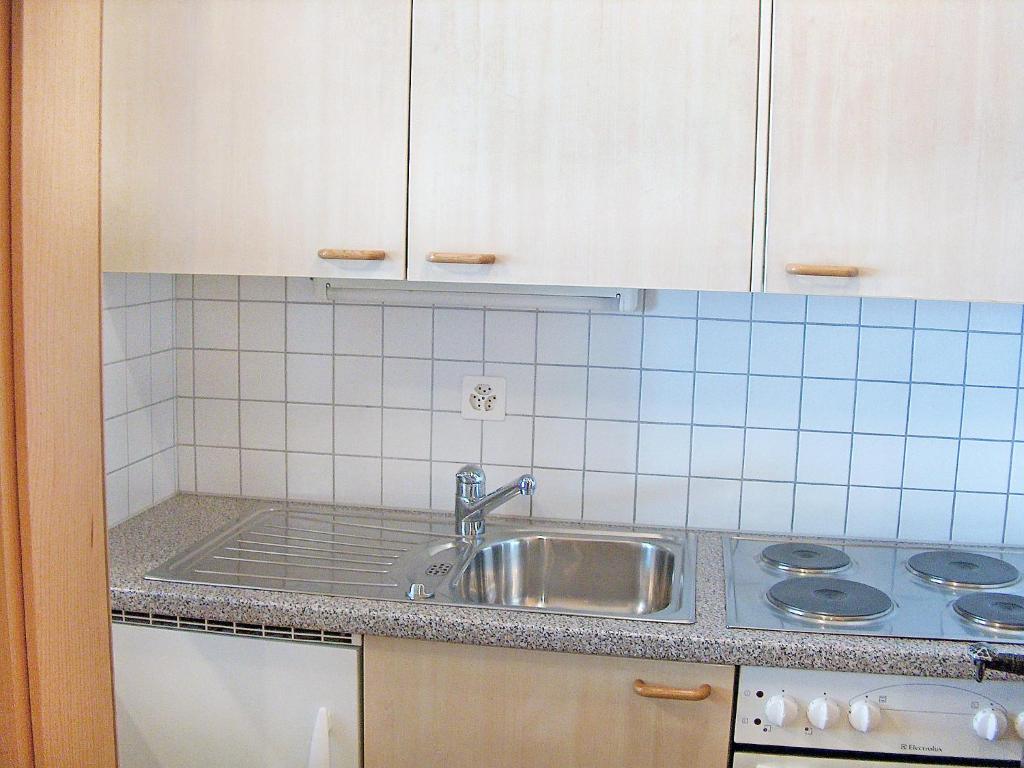 Kuchyň nebo kuchyňský kout v ubytování Apartment Christiania 2 C8 by Interhome
