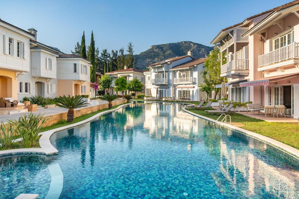 Bazén v ubytování Portvillas by Villa Safiya nebo v jeho okolí