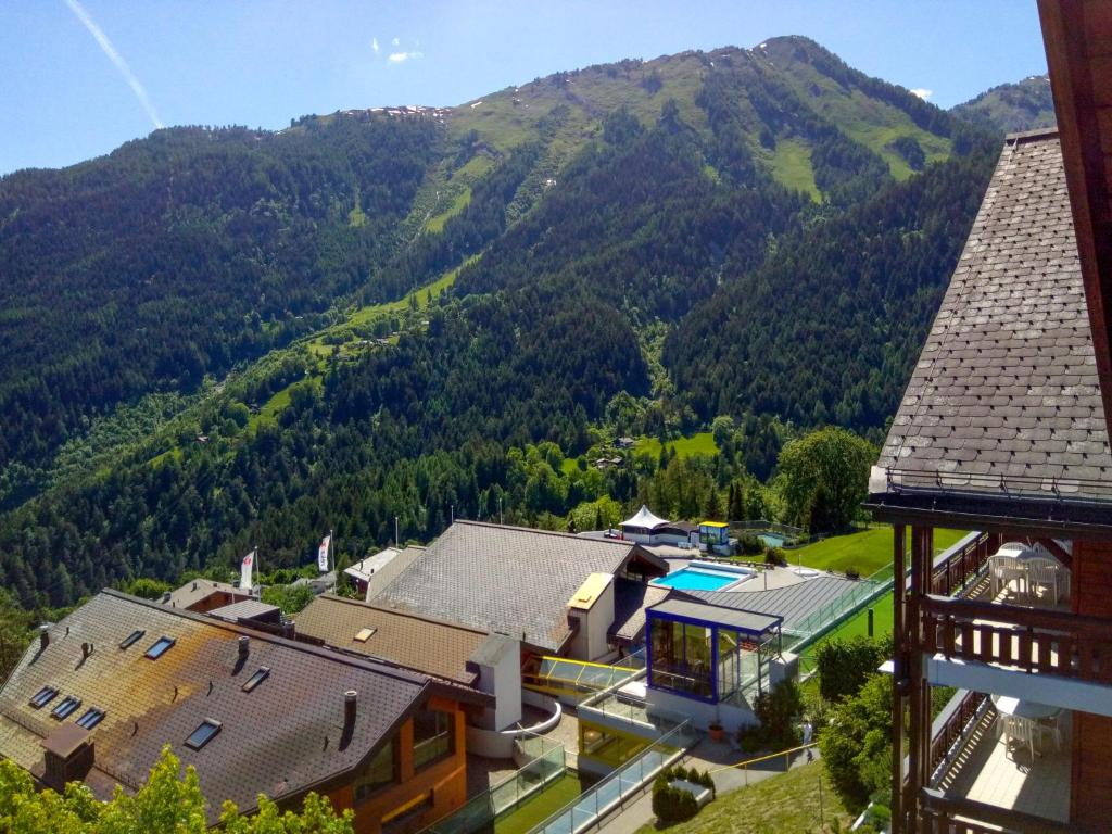 Nespecifikovaný výhled na hory nebo výhled na hory při pohledu z apartmánu
