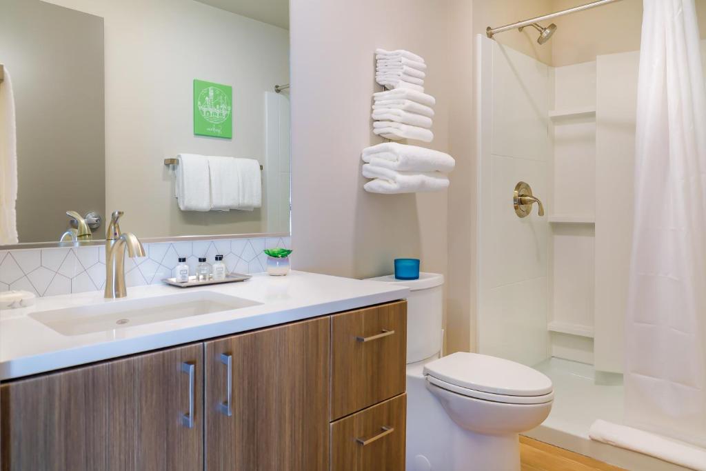 Riverfront Park Travel Apartments - Appartamento Con Due Camere Da Letto