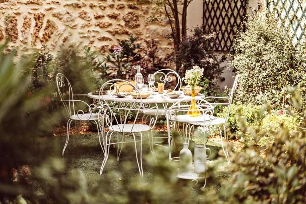 Hôtel Monsieur Aristide - Resim 5