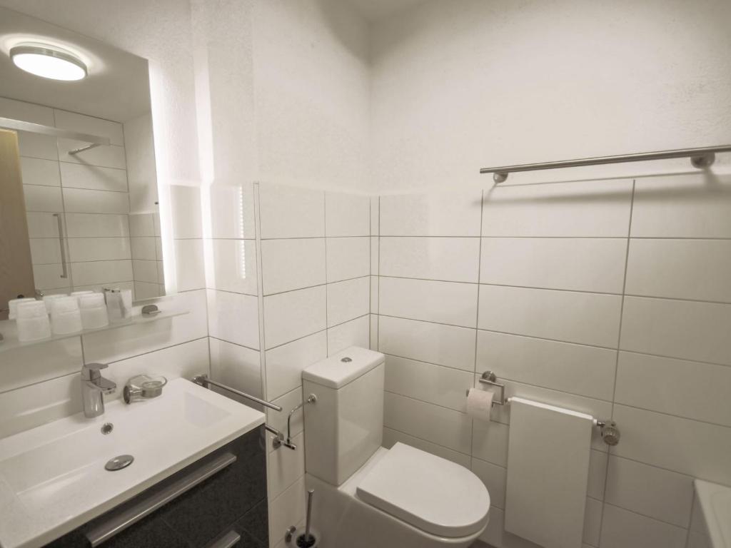 Koupelna v ubytování Apartment Les Bouillets by Interhome