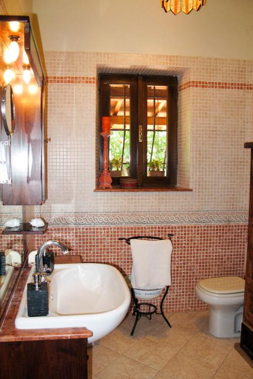 Kúpeľňa v ubytovaní Villa Capo Corso by Interhome
