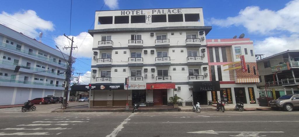  Hotel Palace