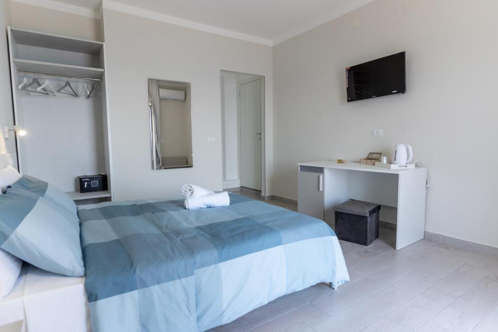 Teddu B&B - Deluxe Double Room With Sea View