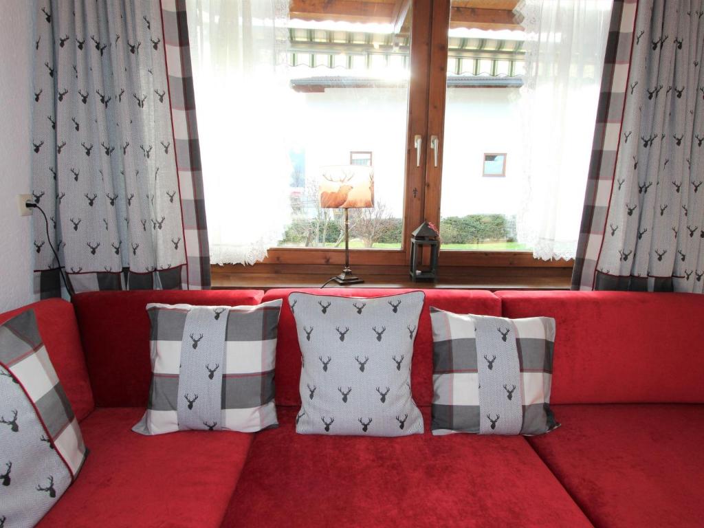 Posezení v ubytování Apartment Tyrol-1 by Interhome