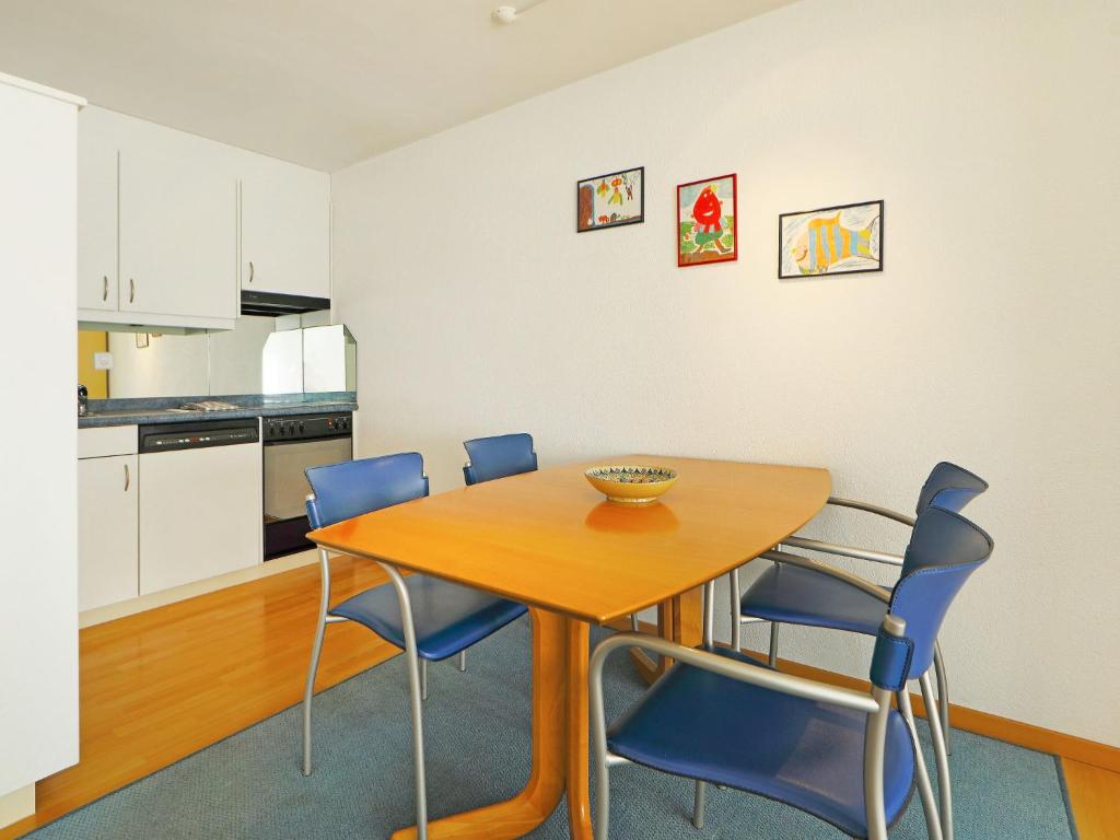 Kuchyň nebo kuchyňský kout v ubytování Apartment Mirador-5 by Interhome