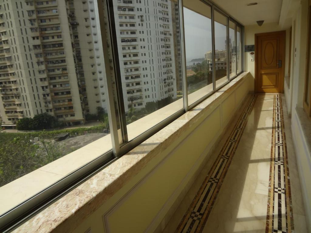 Balkón nebo terasa v ubytování Regency Hotel Malabar Hill