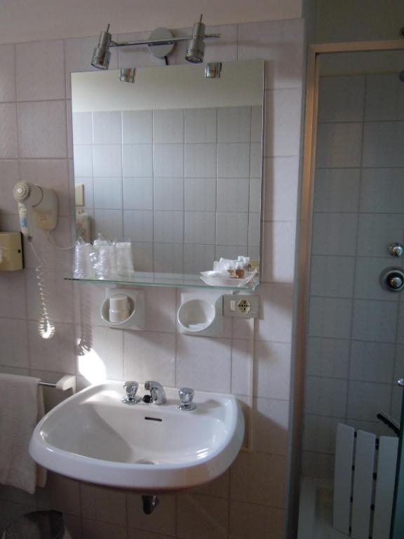 Koupelna v ubytování Albergo Bagner
