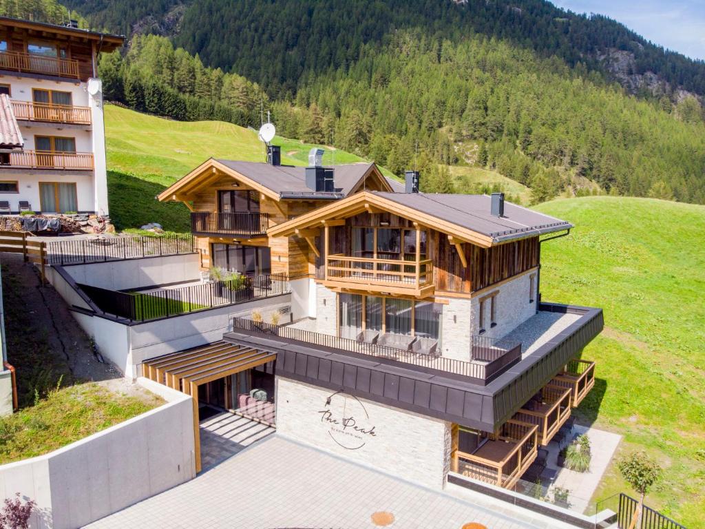 Výhľad na hory alebo výhľad na hory priamo z apartmánu