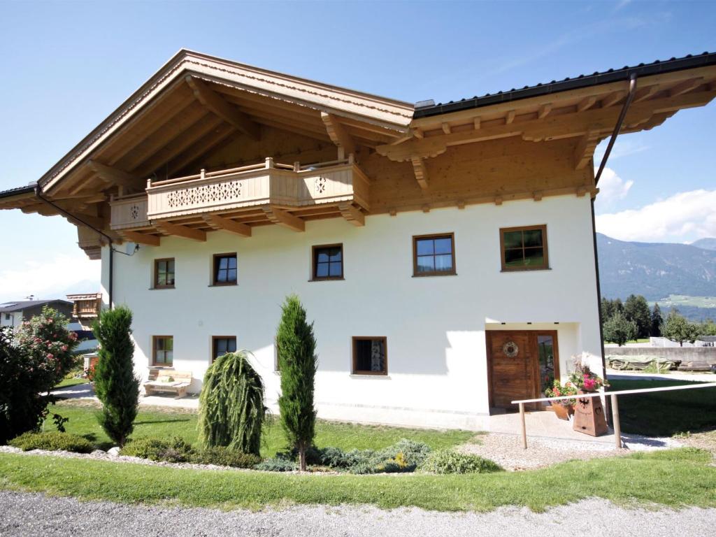 Nespecifikovaný výhled na hory nebo výhled na hory při pohledu z apartmánu