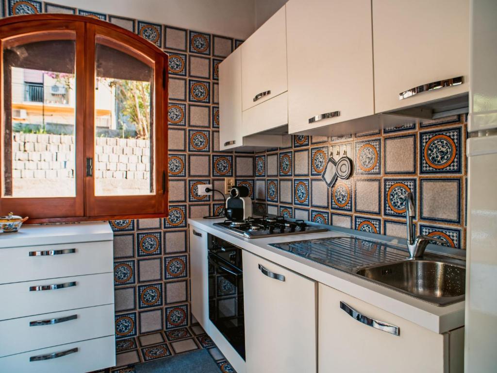 Kuchnia lub aneks kuchenny w obiekcie Holiday Home Santa Maria by Interhome