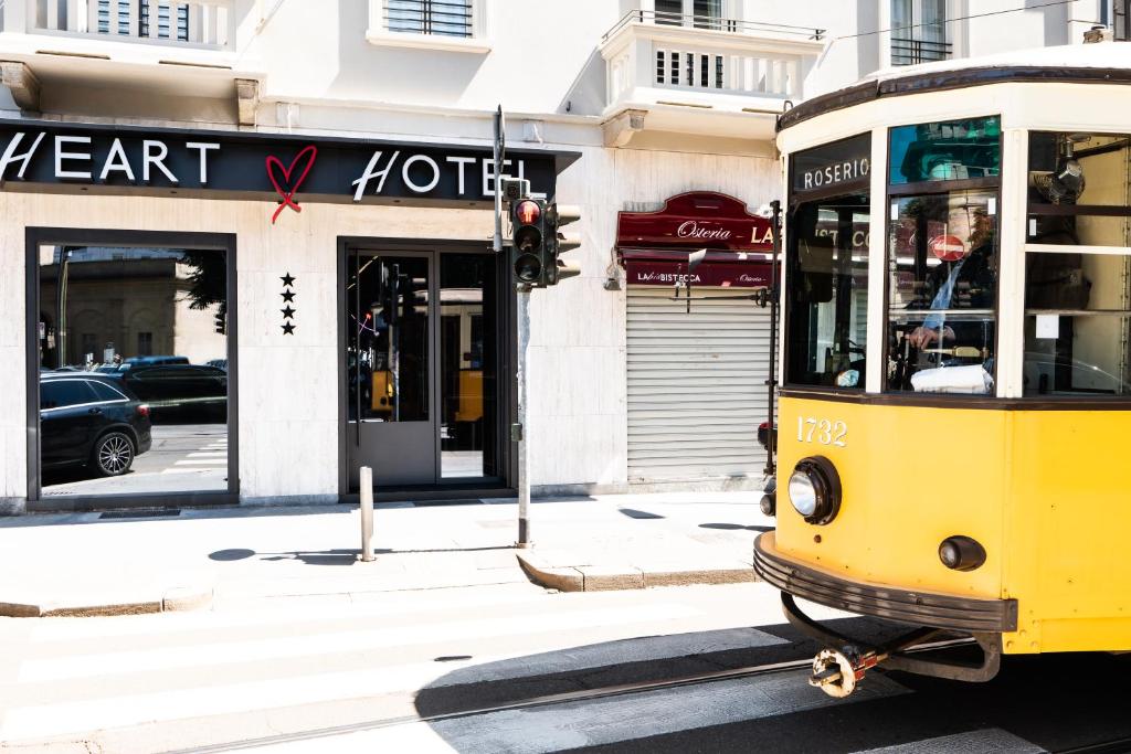 Heart Hotel Milano - Resim 13