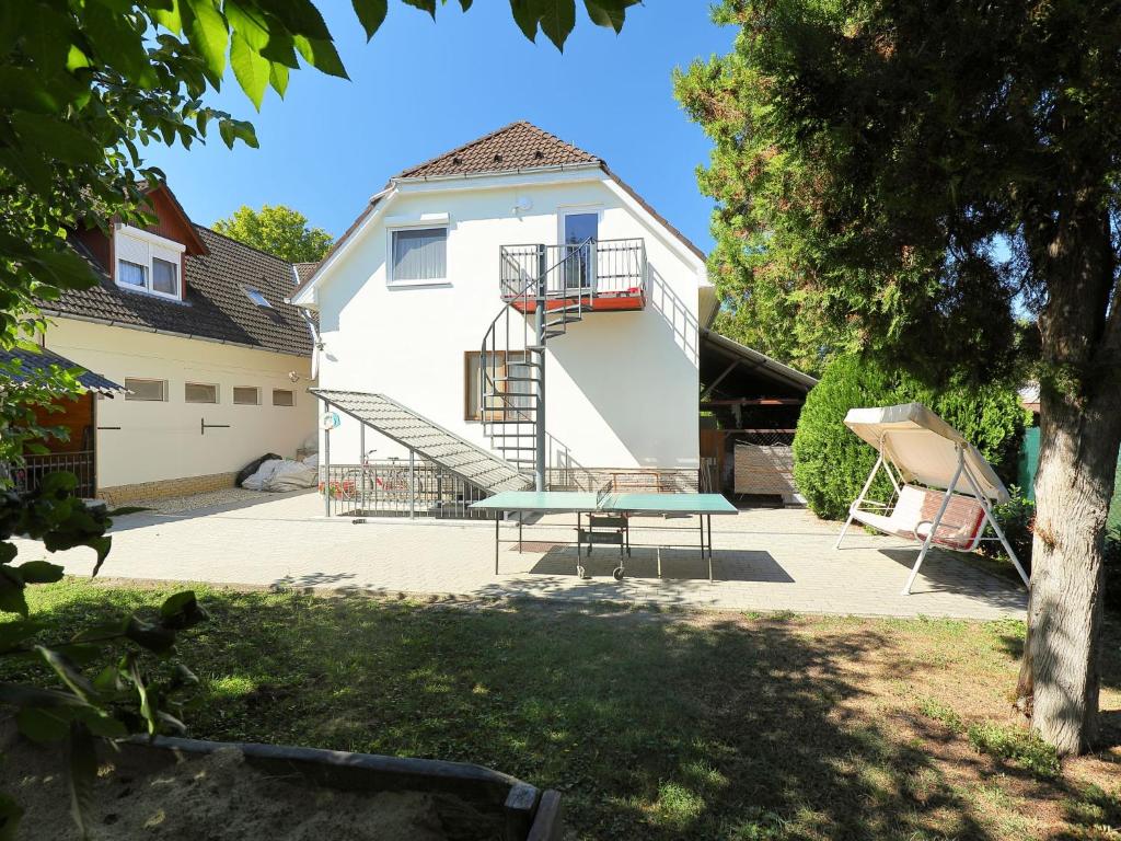 Budova, v ktorej sa apartmán nachádza