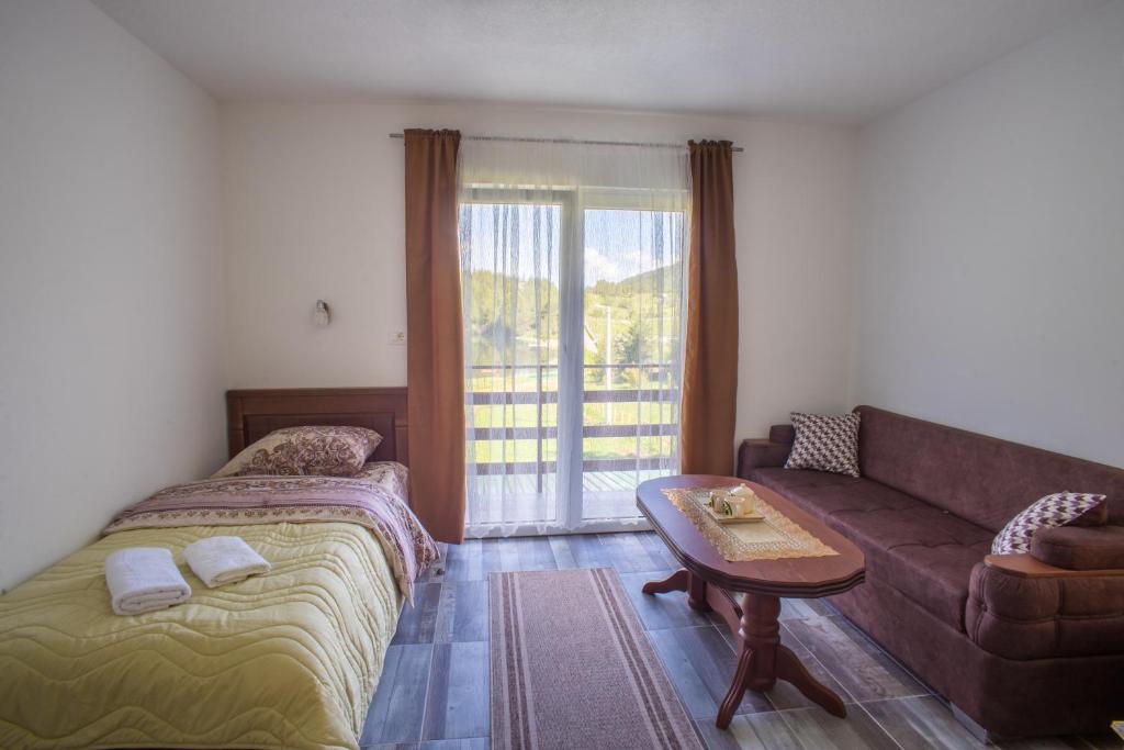 Apartmani JEZERO - 8