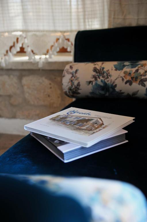 Posezení v ubytování Alacati Koclu Konagi Hotel