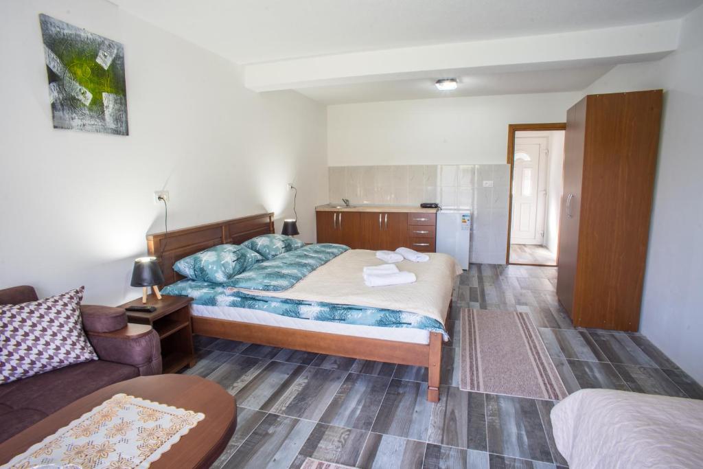 Apartmani JEZERO - 9