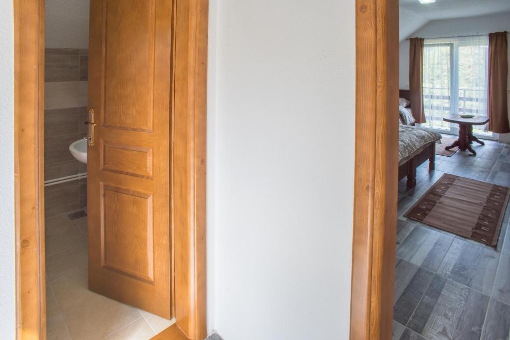 Apartmani JEZERO - 14