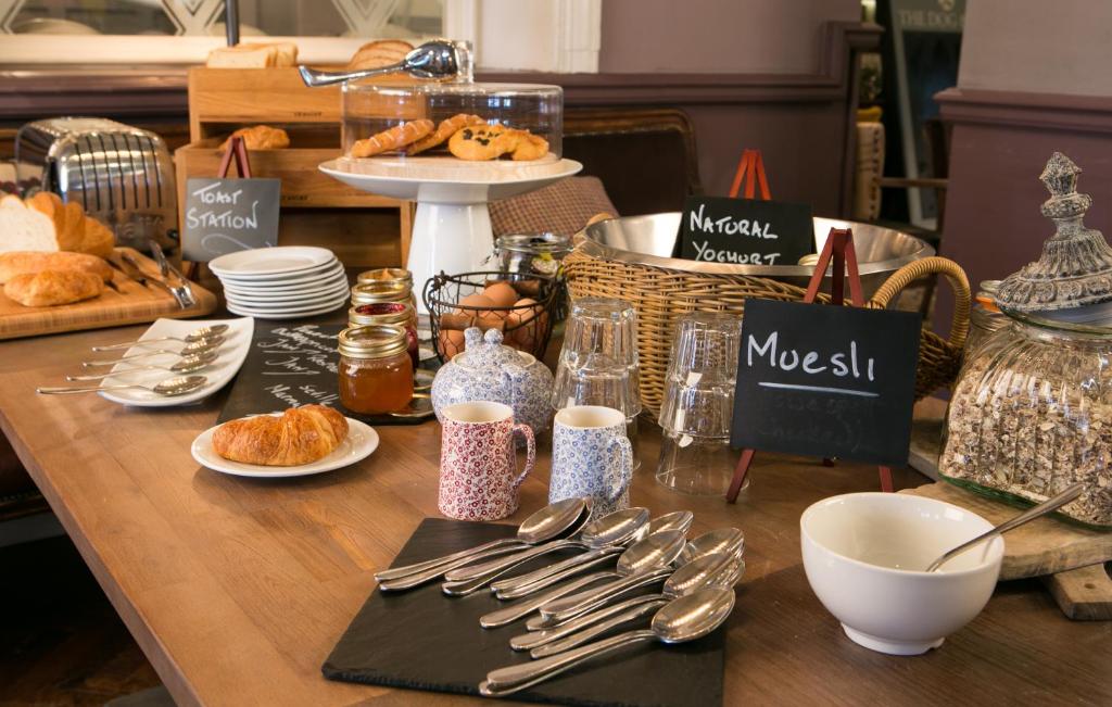 Dog and Fox - Resim 22