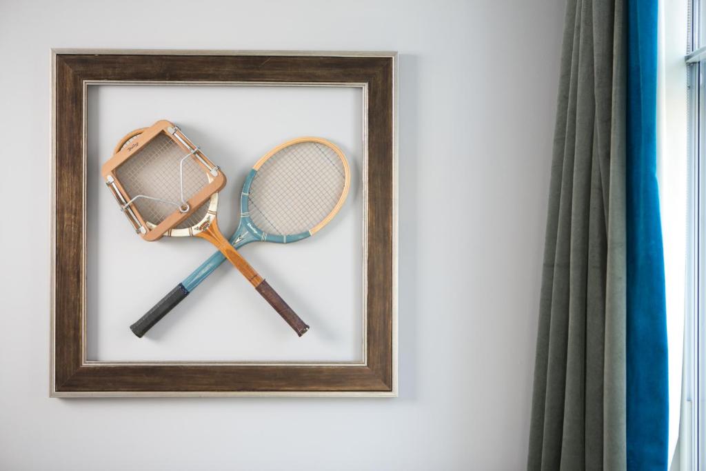 Dog and Fox - Resim 25