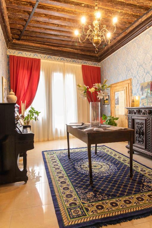 Kuchyň nebo kuchyňský kout v ubytování Charming Palace Santa Fosca