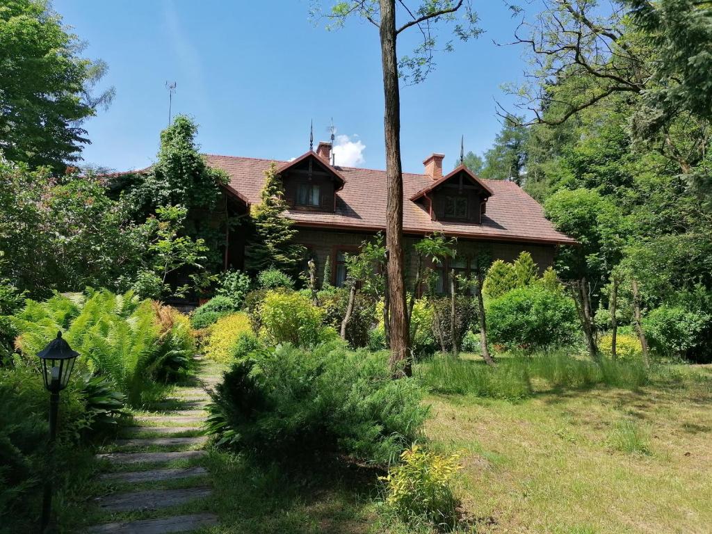 Fotografie z fotogalerie ubytování Dom Wakacyjny Leśniczówka Kryńszczak v destinaci Łuków