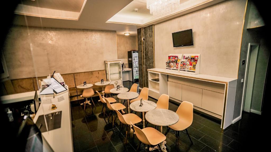 Posezení v ubytování Hotel Prens Berlin