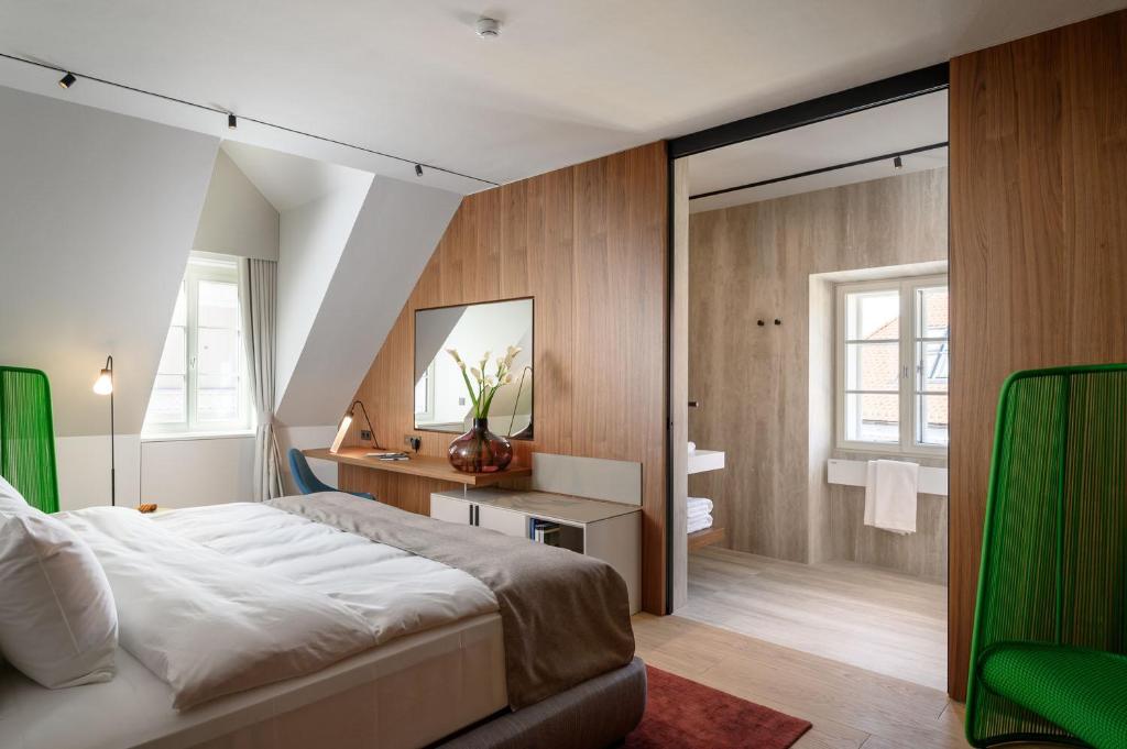 Zlata Ladjica Boutique Hotel - Resim 35