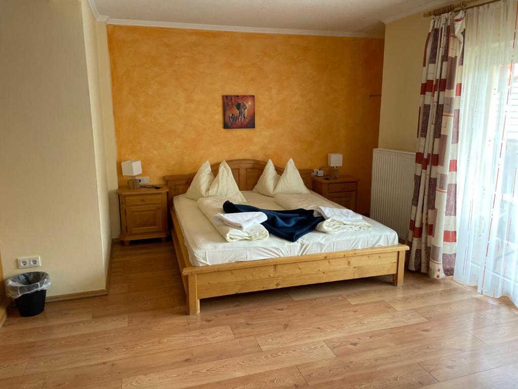 Posteľ alebo postele v izbe v ubytovaní Hotel Restaurant Gasthof Michal