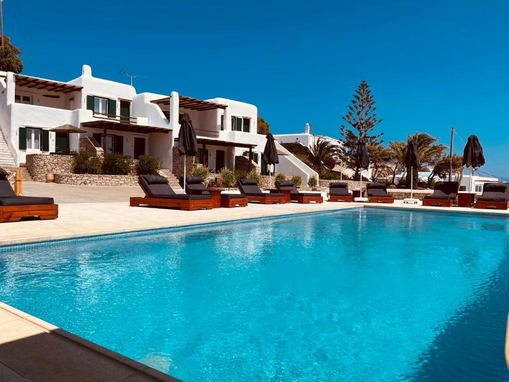 The swimming pool at or close to Seethrough Mykonos Suites