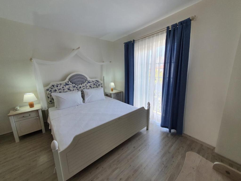 Mavi Konak Alaçatı - 19