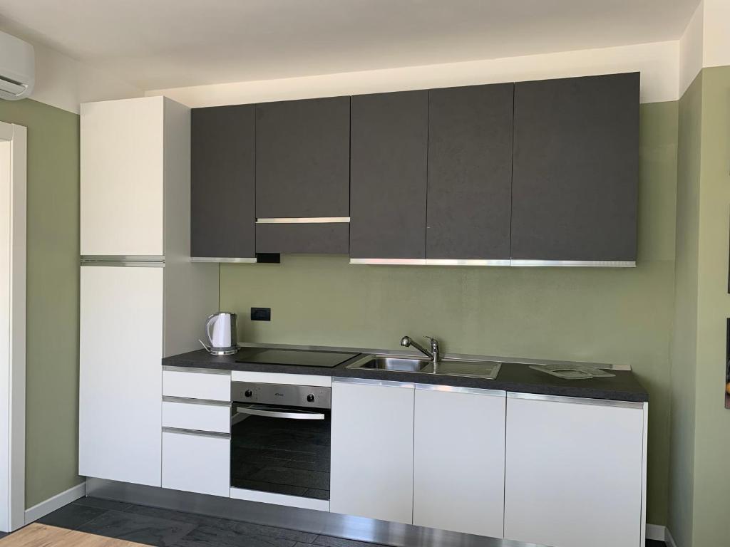 Kuchyň nebo kuchyňský kout v ubytování Casa Verde, Dongo, Lago di Como