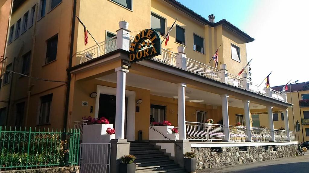 Budova, kde se hotel nachází