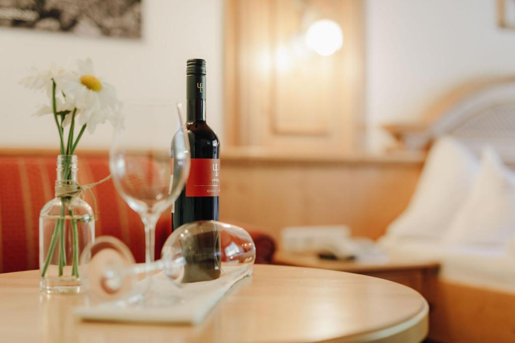 Nápoje v ubytování Hotel Hirschen