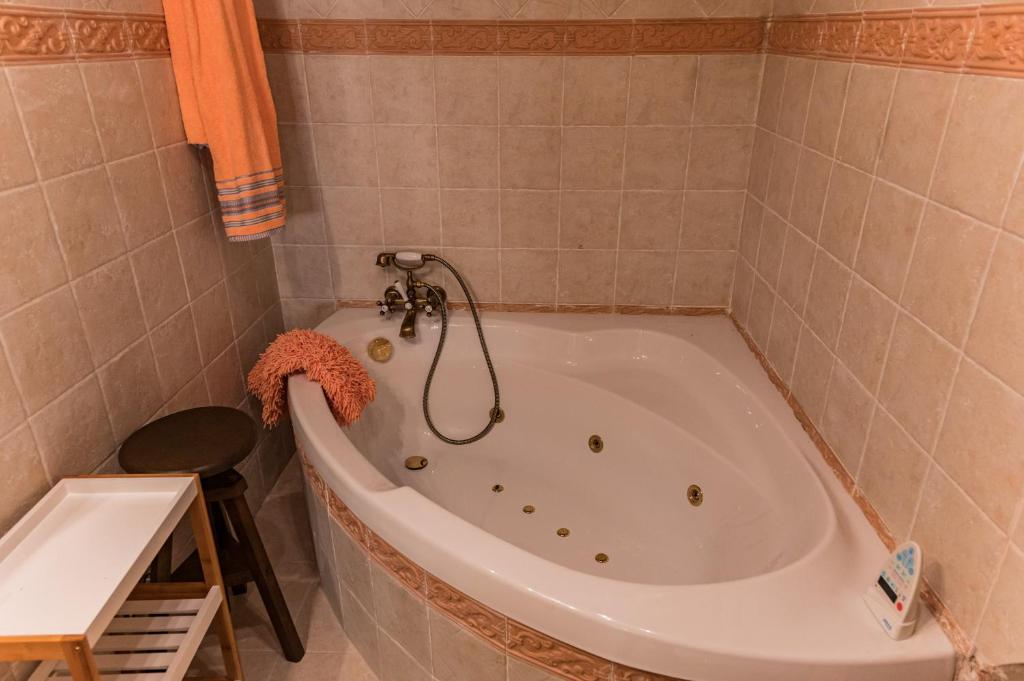 A bathroom at Casa rural dels Hospitalaris