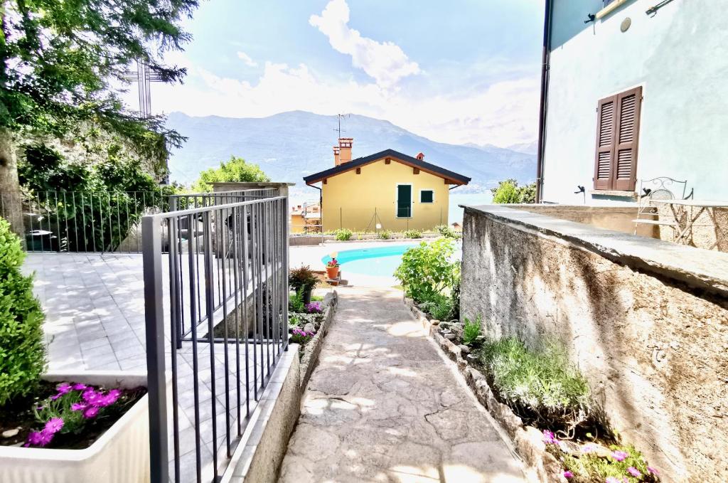 Výhľad na hory alebo výhľad na hory priamo z apartmánu