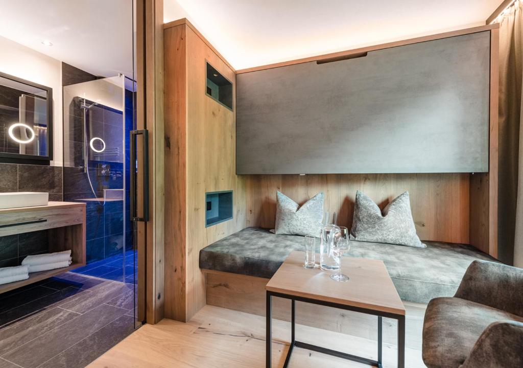 Posezení v ubytování Hotel Alpenhof