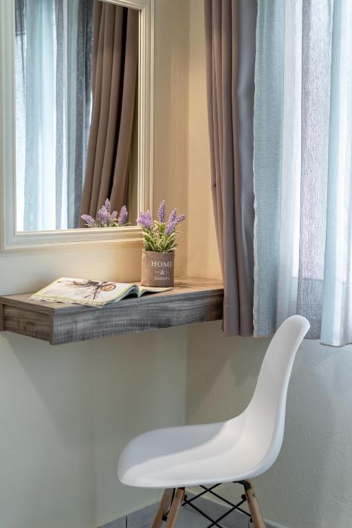 Geana Apartments - 1