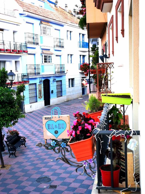 Fuengirola Centro Histórico. A 200 m de la playa, Fuengirola ...