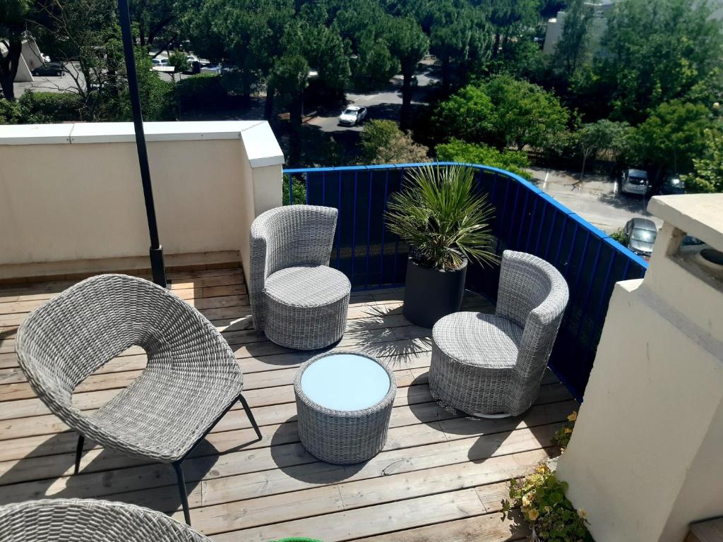 Balkón nebo terasa v ubytování confortable appartement T2