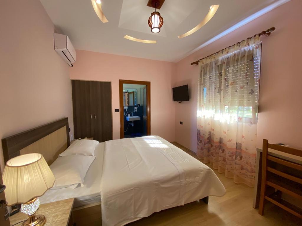Joan Guesthouse - Image 8